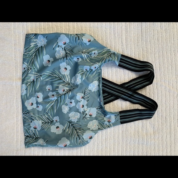 Beyond Yoga matching set - Picture 4 of 6